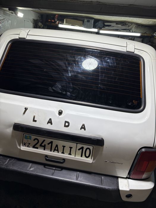 Продам ниву урбан