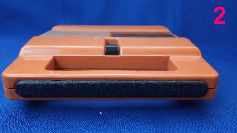 Първия български произведен касетовфон Монтана, работещ