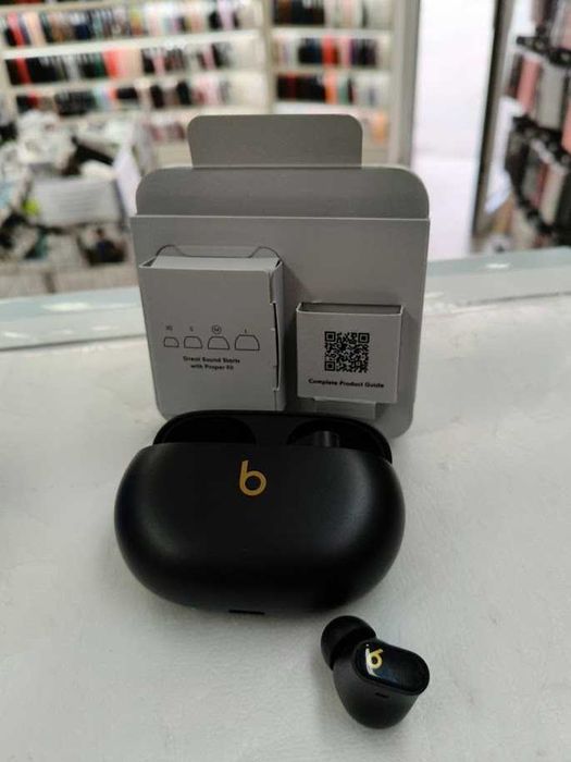 Слушалки Beats Studio Buds+