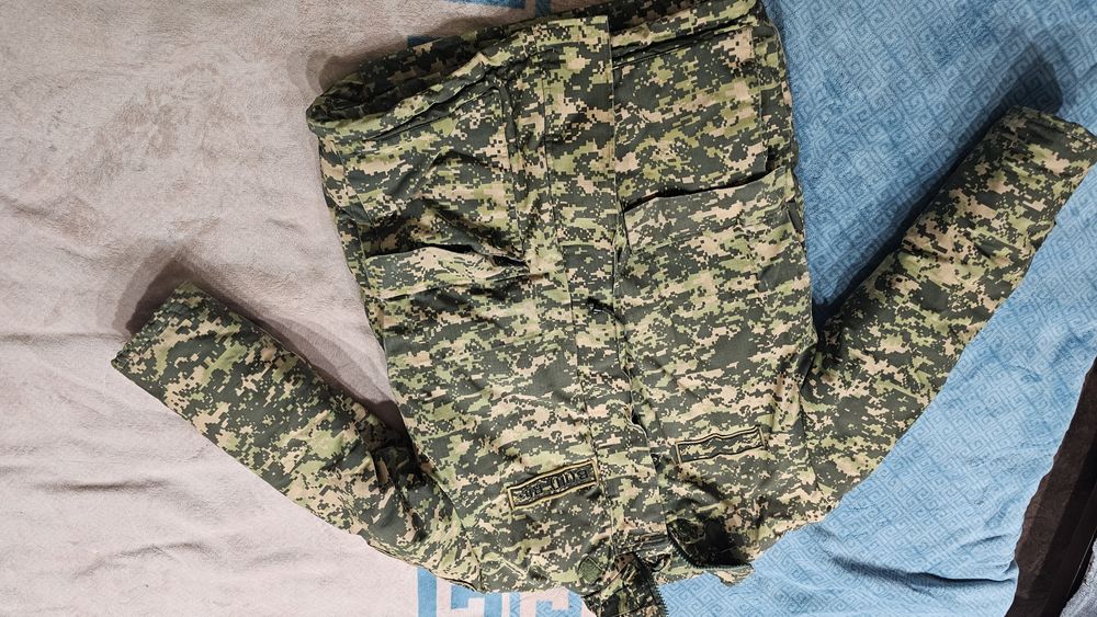 Продам военный тёплый бушлат
