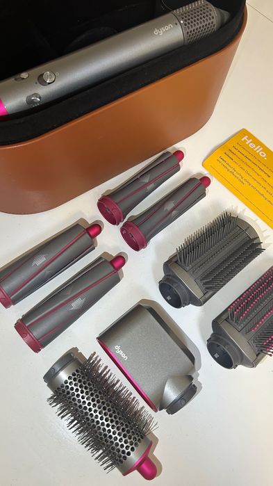 Продам Dyson в хорошем состояний