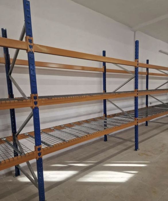 Rafturi metalice industriale