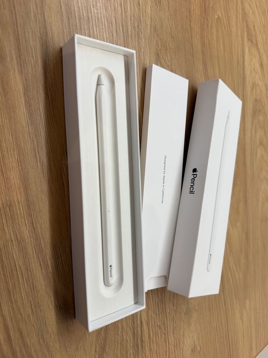 iPad Air 4th Gen (64GB) + Apple Pencil 2nd gen: Като Нови + Подарък!