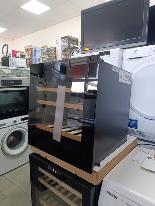 Нова!!  Хладилна витрина FRILEC ,