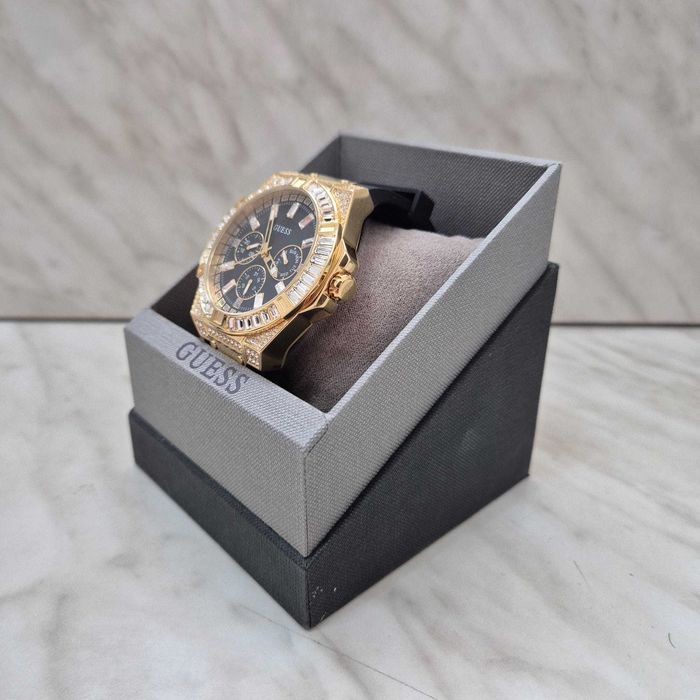 Ceas guess la cutie cu acte, model : gw0208g2 Zeus Amanet Rahova  35987