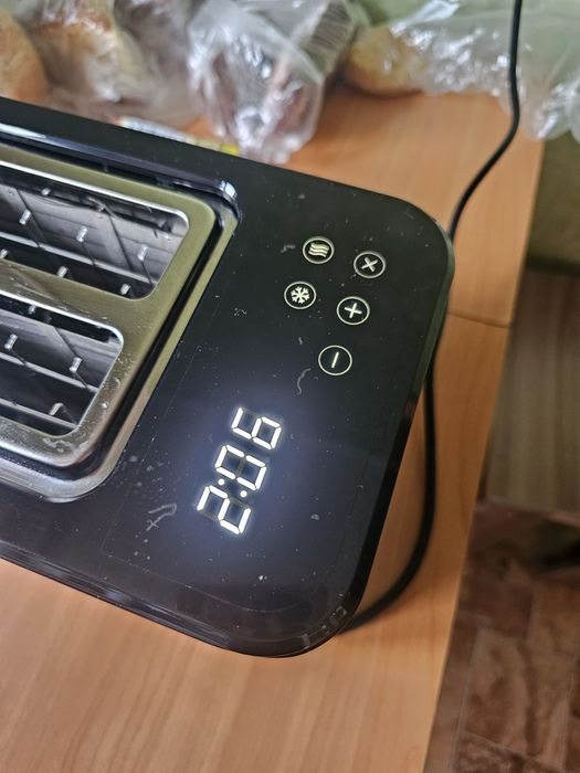 Продам    тостер