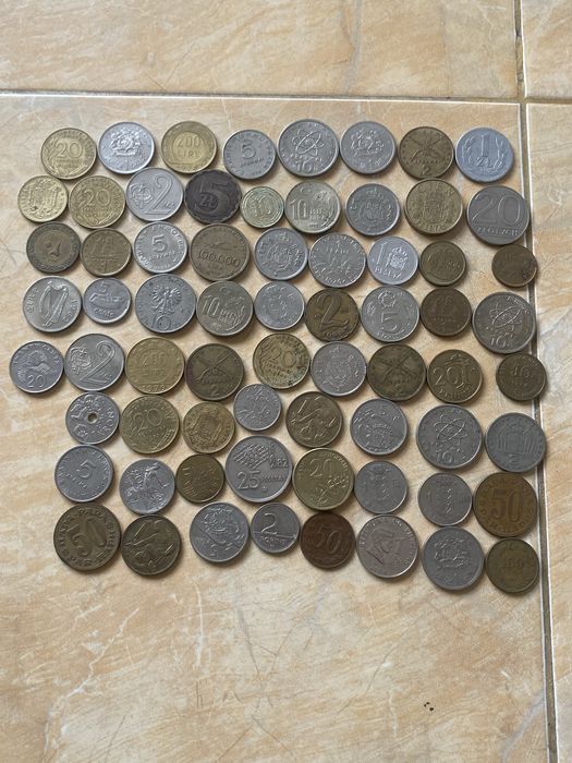 Монети от различни държави