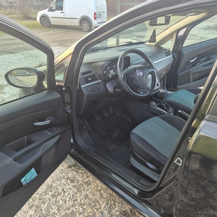 Fiat Punto 1.3 JTD DubluClimatronic AC 1Proprietar