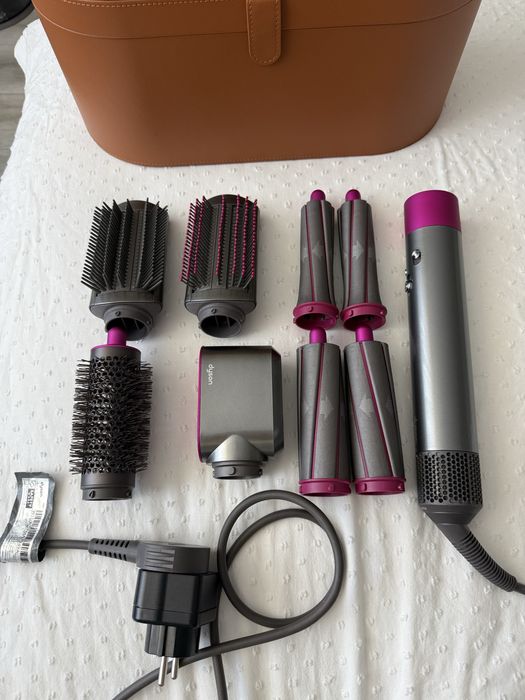 Dyson Airwrap – stare foarte bună, complet