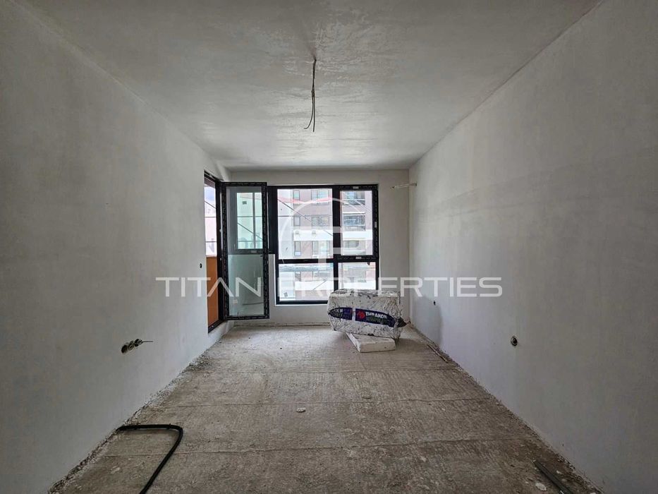 Продава се Тристаен апартамент в Пловдив, Тракия - 124 кв.м за 765 €/кв.м - Снимка #2