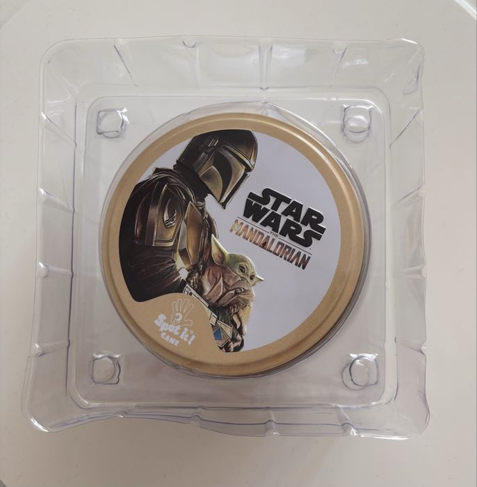 Настолна игра Dobble: Star Wars Mandalorian