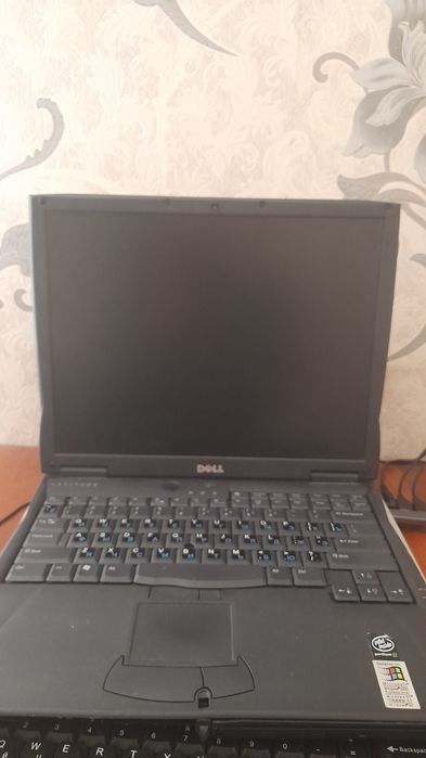 Deĺl notbok zapchasga