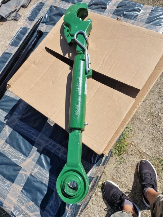 Tirant central tractor john deere catg 3 diametru bolt original preț 1