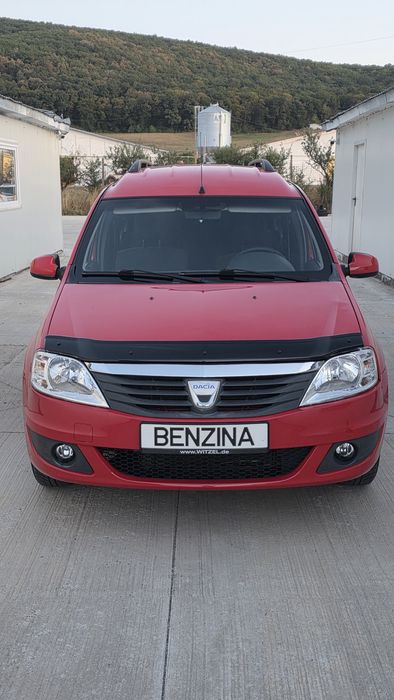 Dacia Logan mcv Laureate/7 locuri/100.000km/1.6 benzină/an 2010  Import Germania