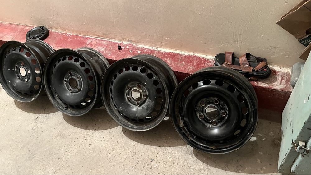 Штамповынные диски R15