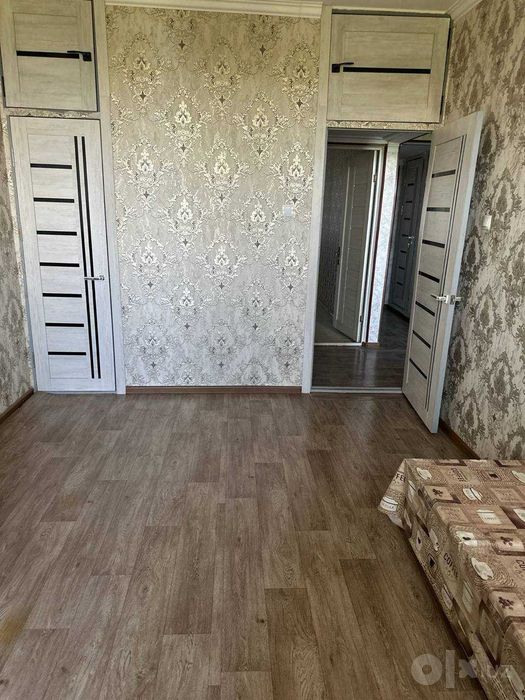 Продается 3-комн. квартира в центре Навои