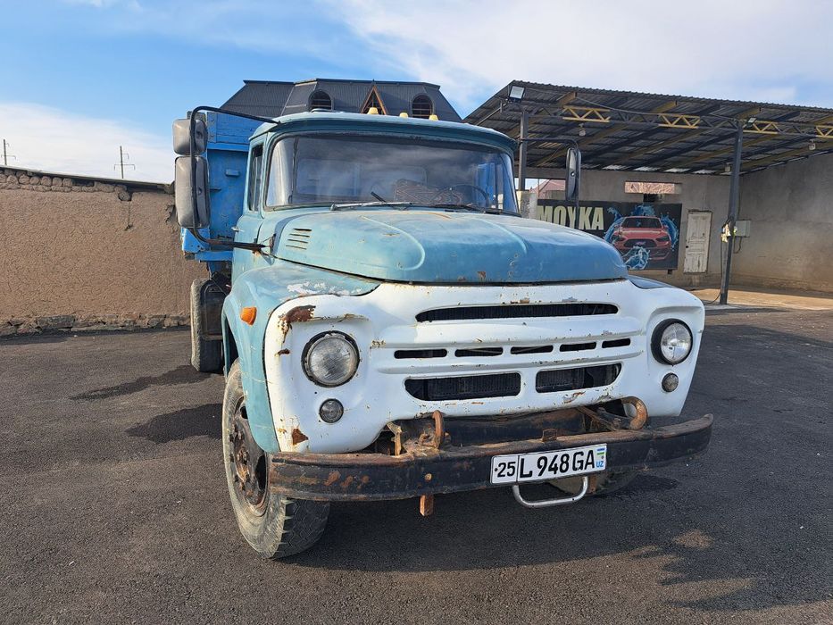 Zil zavodiskoy selxoz mator gilza porshin yangi ural yili 1979