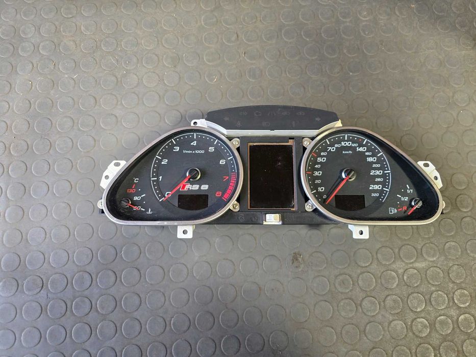 Километраж за Audi RS6 4F - 5.2TFSI