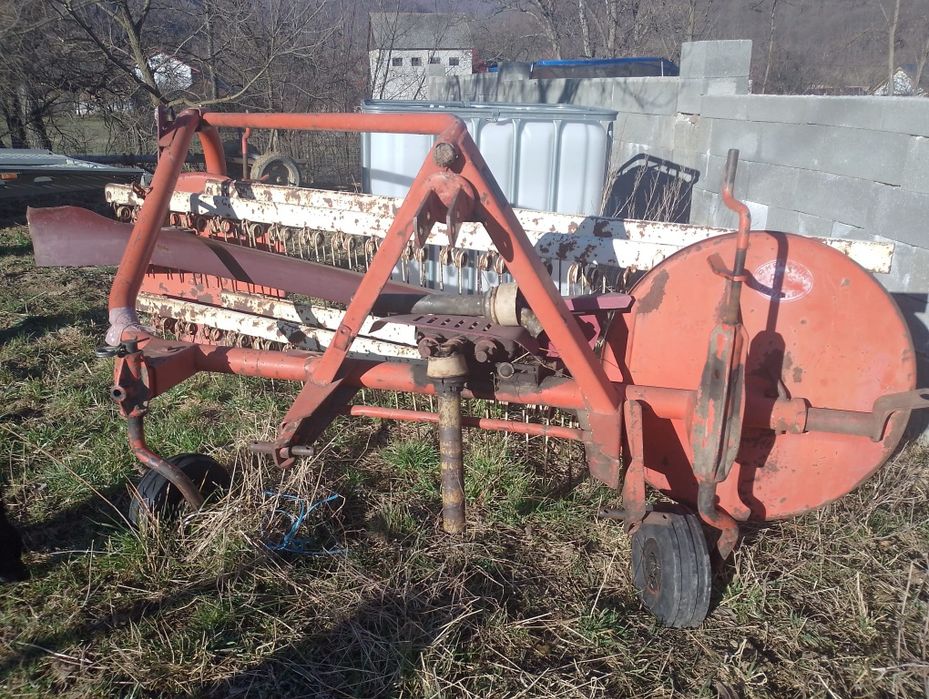 Grebla de adunat fân