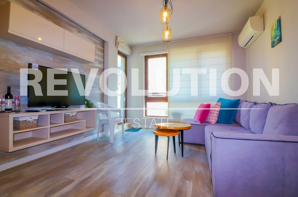 Двустаен апартамент в района на Окръжна болница!