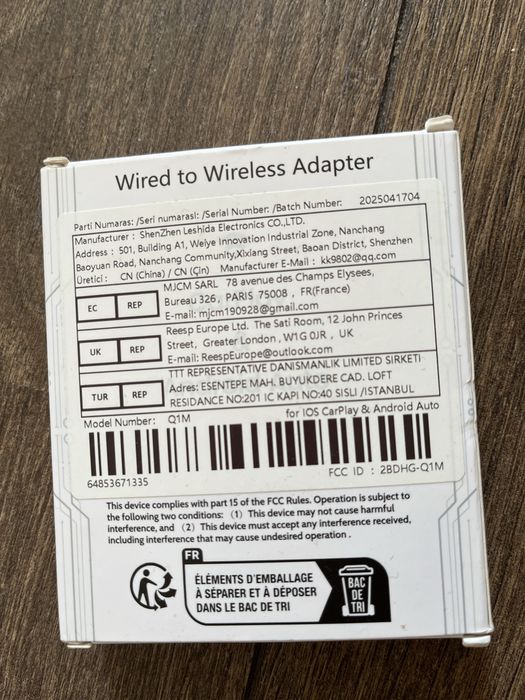 Безжичен адаптер за CarPlay и Android Auto за автомобил