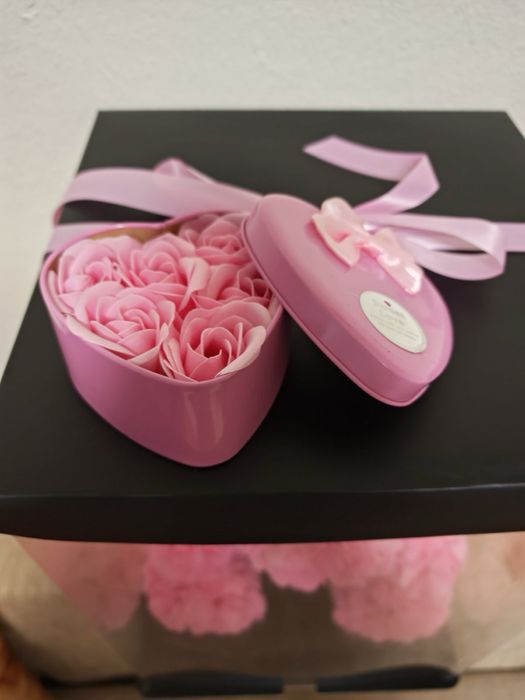 Мече от вечни рози 40 см .