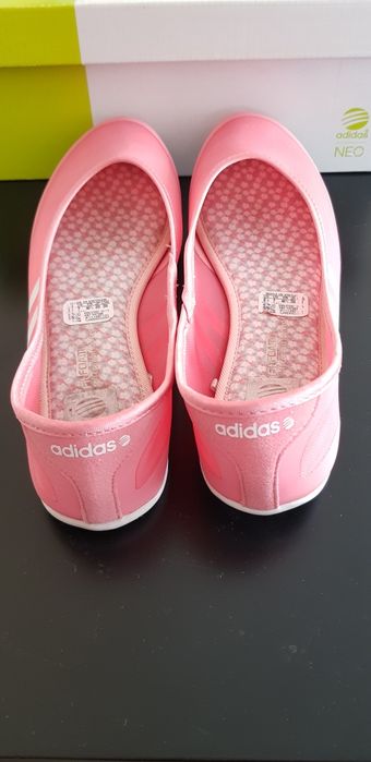 Дамски пантофки Адидас номер 40 2/3
