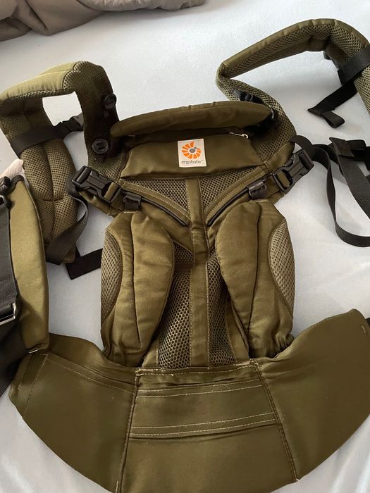 Ергономична раница Ergobaby omni 360