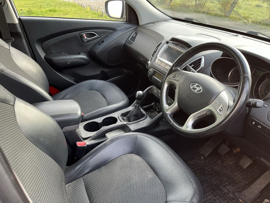 Dezmembrez Hyundai IX-35 1.7 CRDi