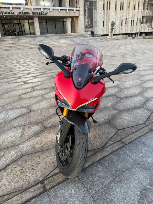 Ducati Supersport S – Ohlins, Quickshifter, Evacuare Akrapovic