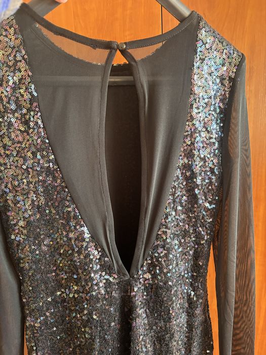 Нова лъскава рокля