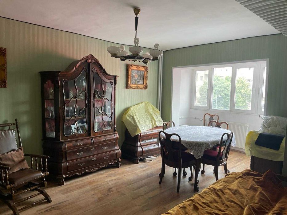 Vand apt Rogerius,3 camere,et2, blocAN, lift ,2bai,2 balc,liber