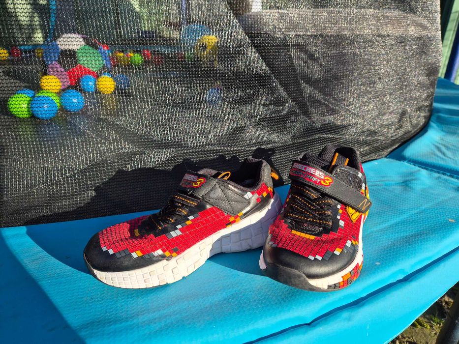 3 perechi de adidasi la un super pret