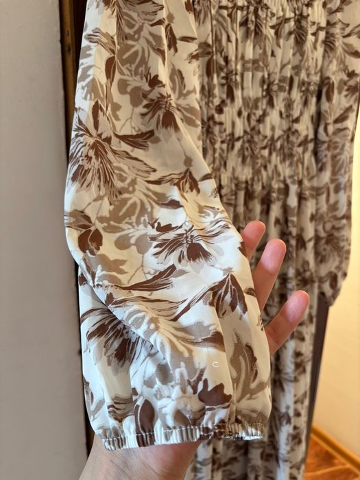 Көйлектер сатылады