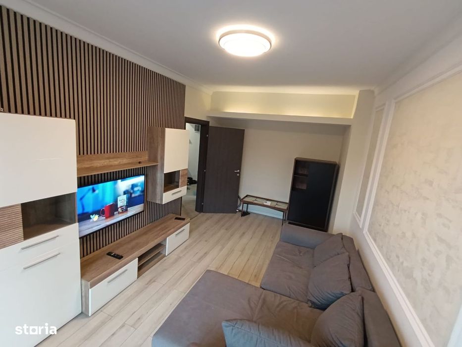 Apartament cu 2 camere, balcon și lift în Militari