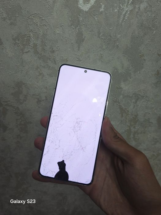 Samsung s22 8/256