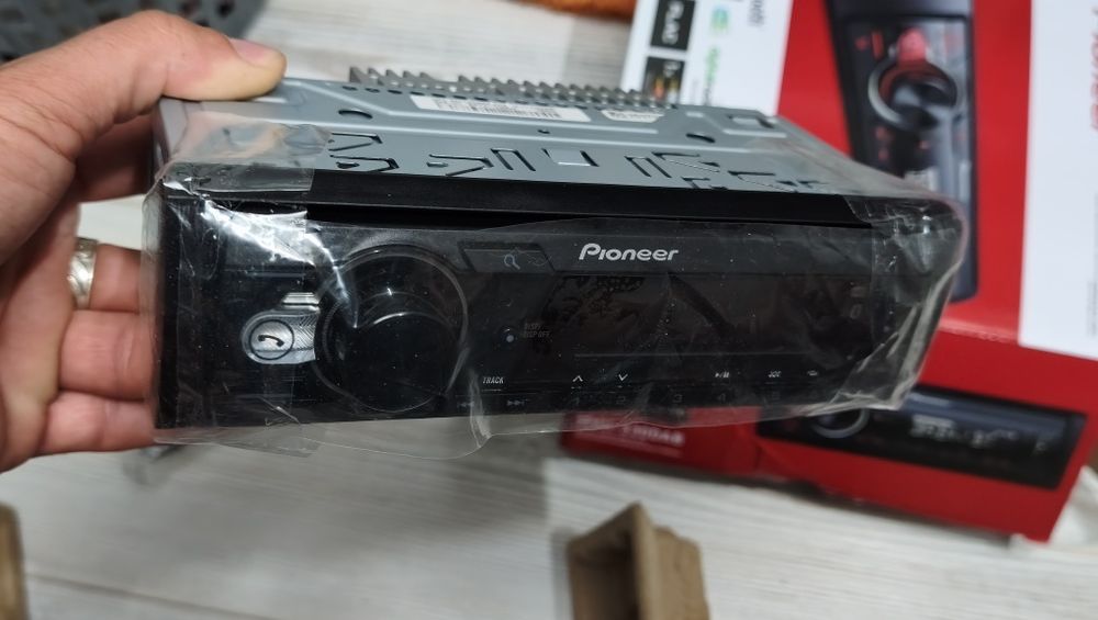 Pioneer MVH 330DAB Car Media Player