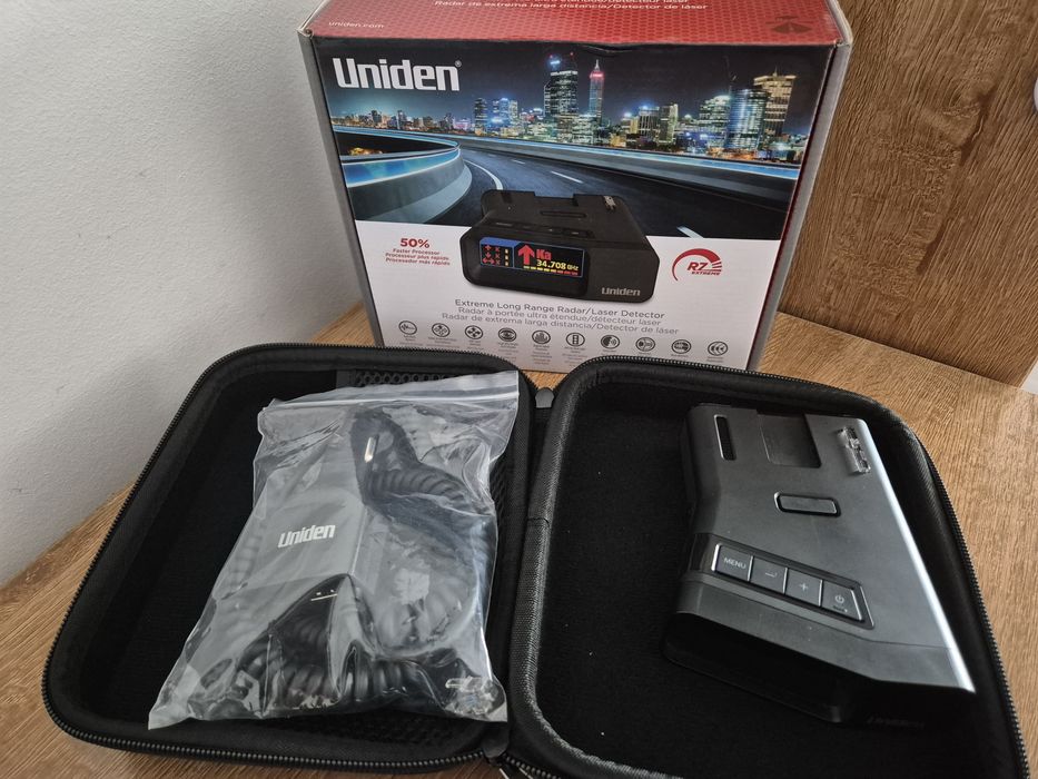 Detector radar Uniden R7