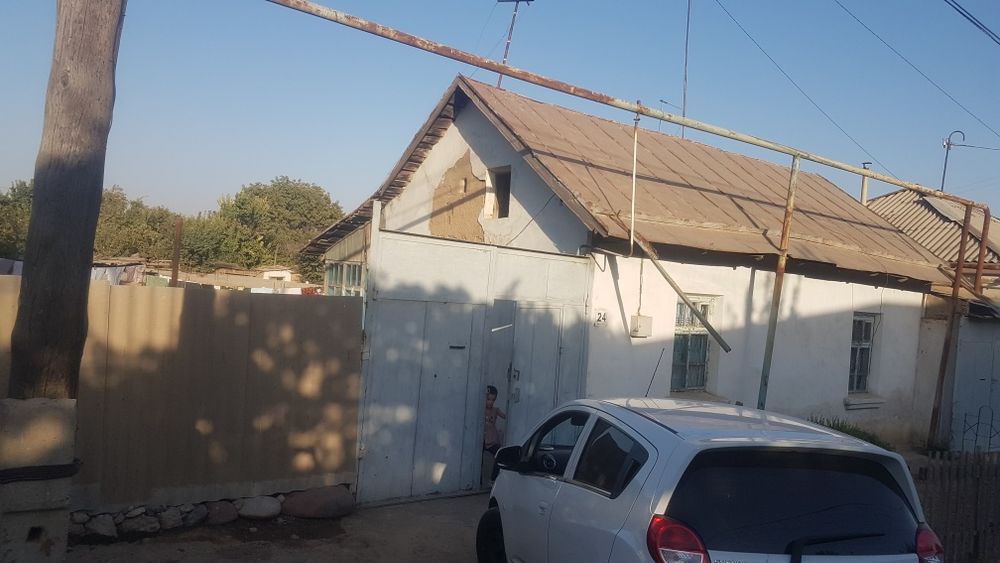 Участок с фундаментом