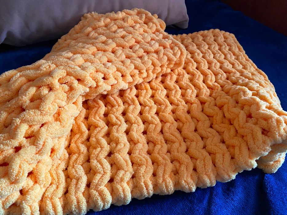 Плед вязанный