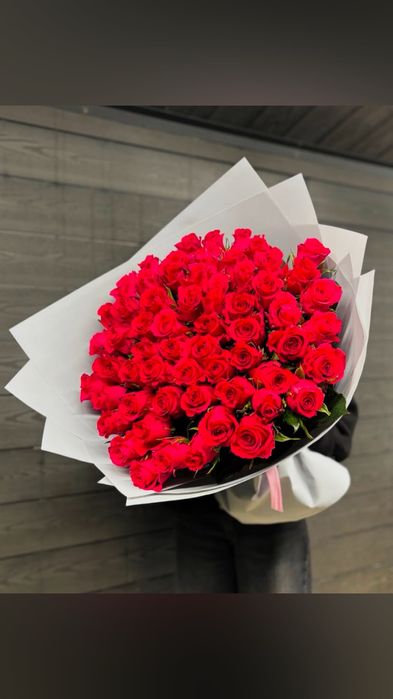 Пионы, тюльпаны, розы большой выбор