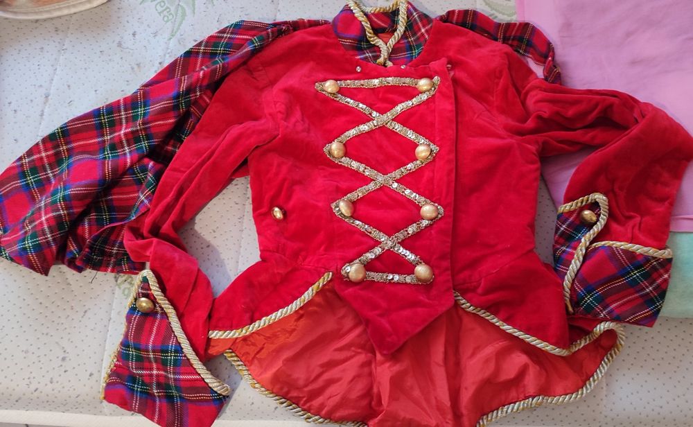 Сако за мажоретки