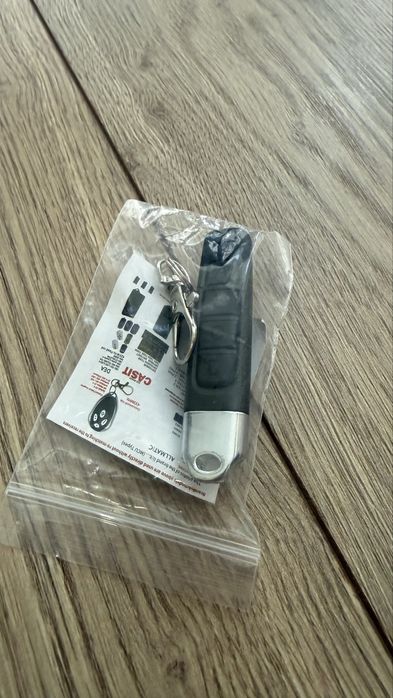 Пульт от шлагбаума и ворот