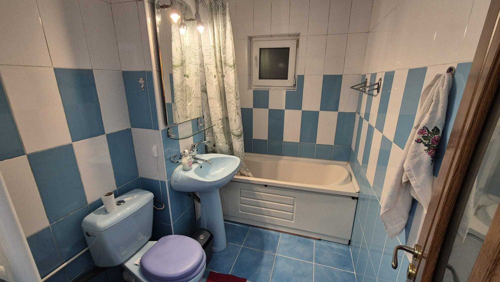 Inchiriez apartament doua camere in Arad -Micalaca zona 300