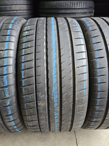 305/30/21//265/35/21 MICHELIN