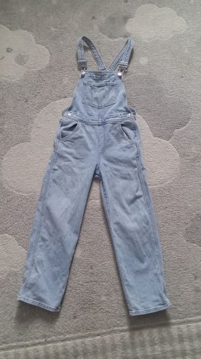 Джинсовый комбинезон H&M на 7-9 лет