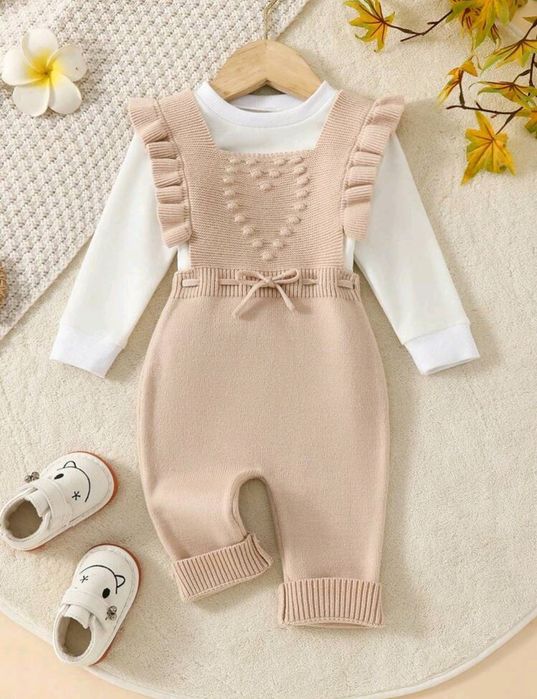 Sopeta copii tricotata ,eleganta - varsta 9-12 Luni