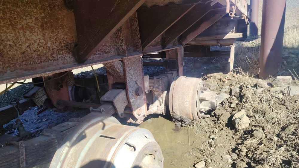 Продам прицеп китайский