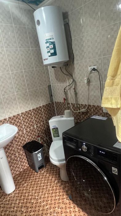 Дом продается 4 комнаты