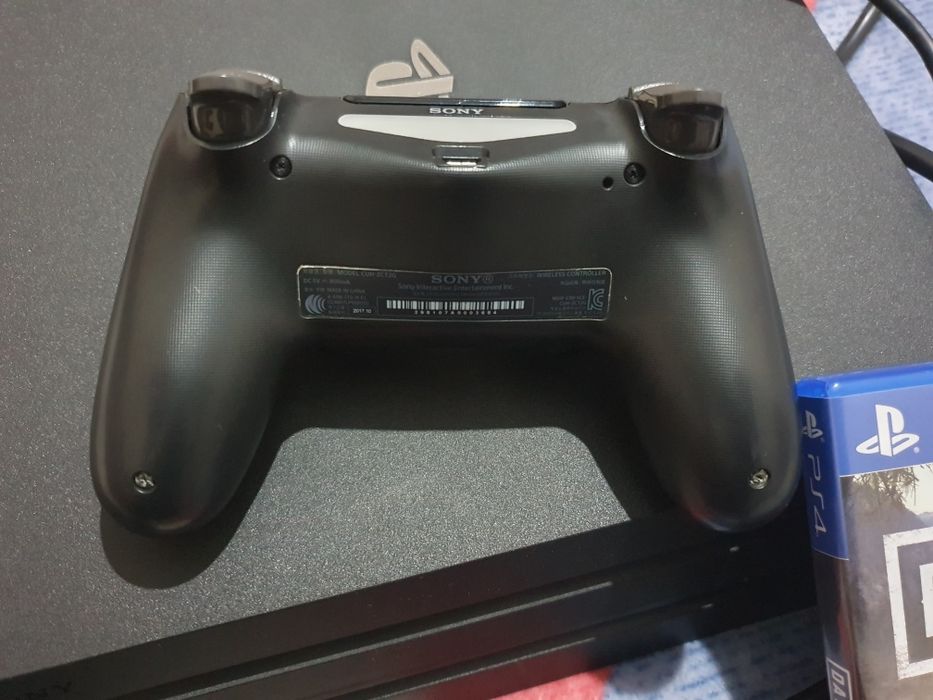 Playstation 4pro 1TB